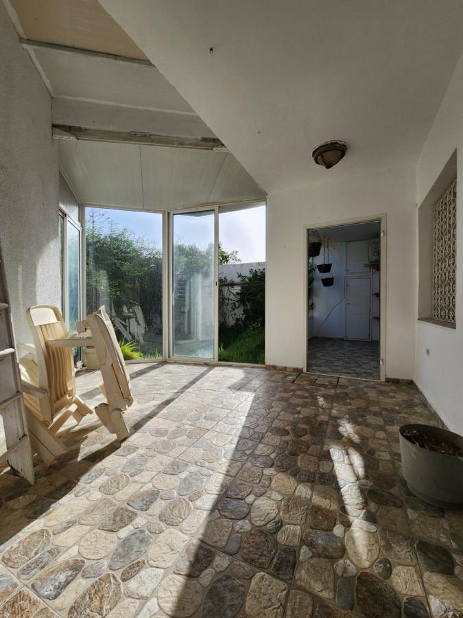 Duplex Bien Equipe Securise Avec Jardin Et Veranda La Marsa Exterior foto